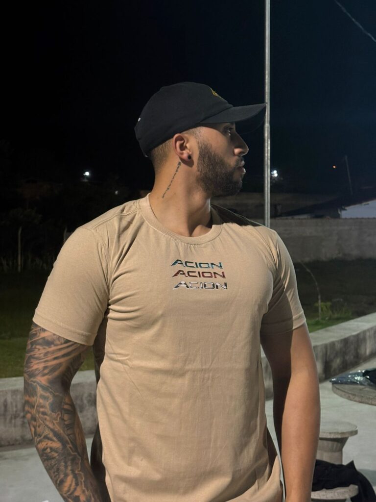 Camisa 012 Beje tam. (G)